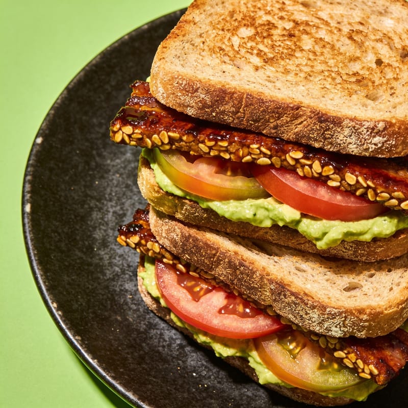 Smoky Tempeh BLT
